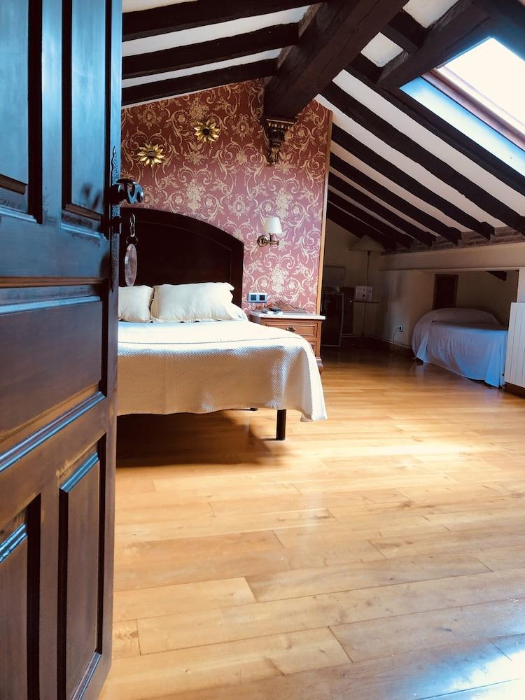 Casona Del Valle Hotel Sierrapando Екстериор снимка